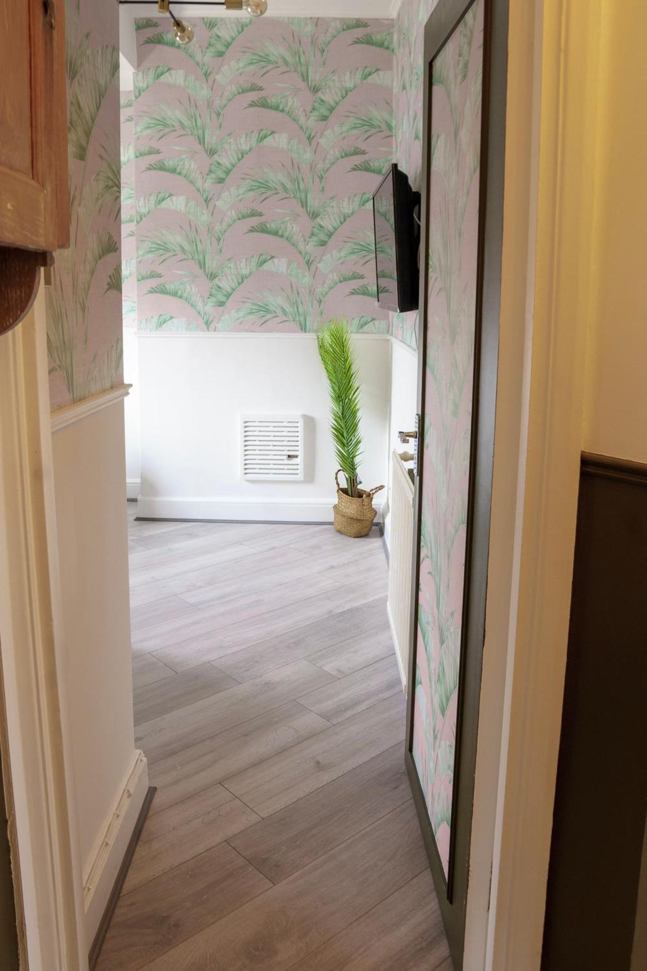 5C- Stylish Urban Retreat - Spacious 2 Bed Flat Londres Exterior foto