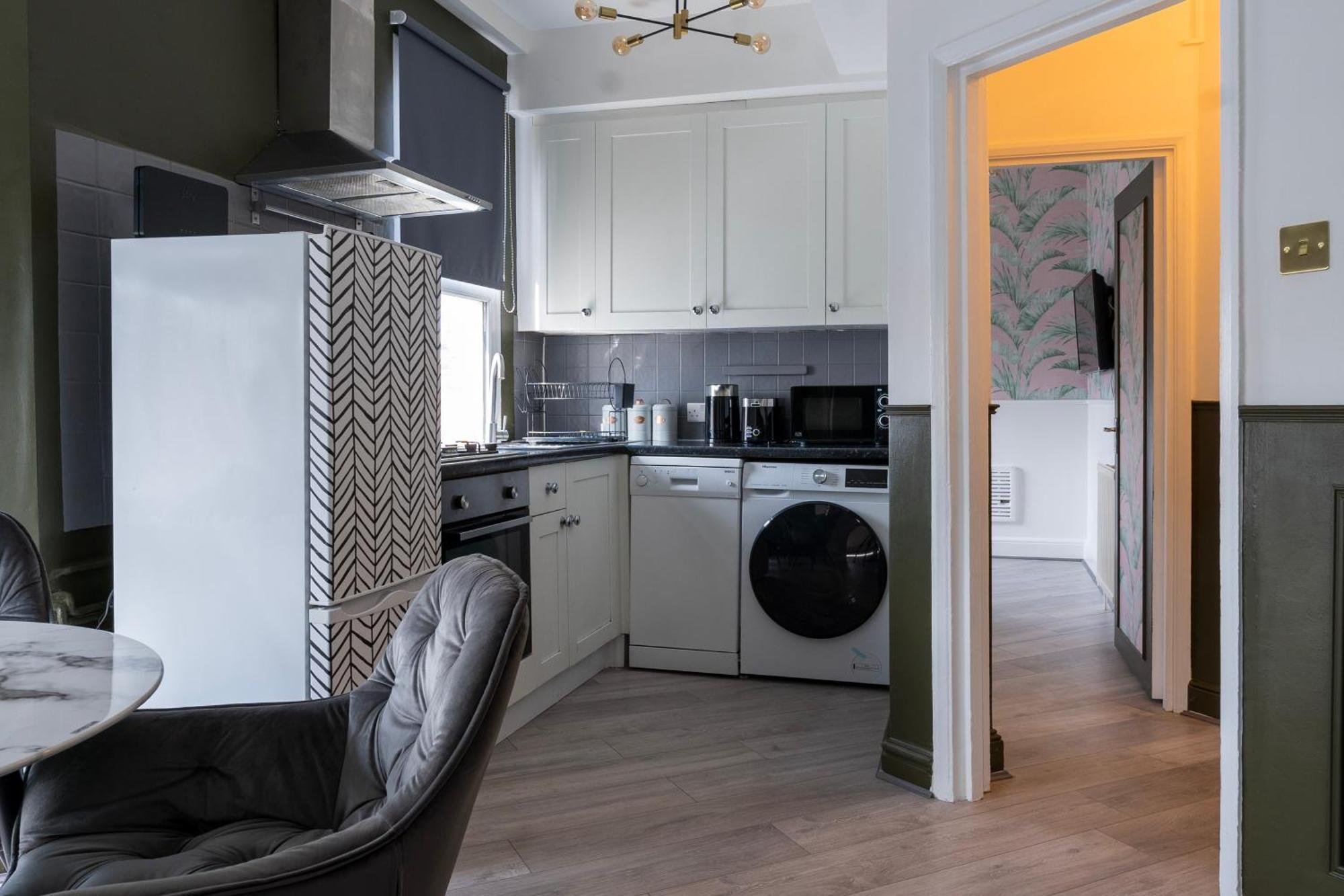 5C- Stylish Urban Retreat - Spacious 2 Bed Flat Londres Exterior foto