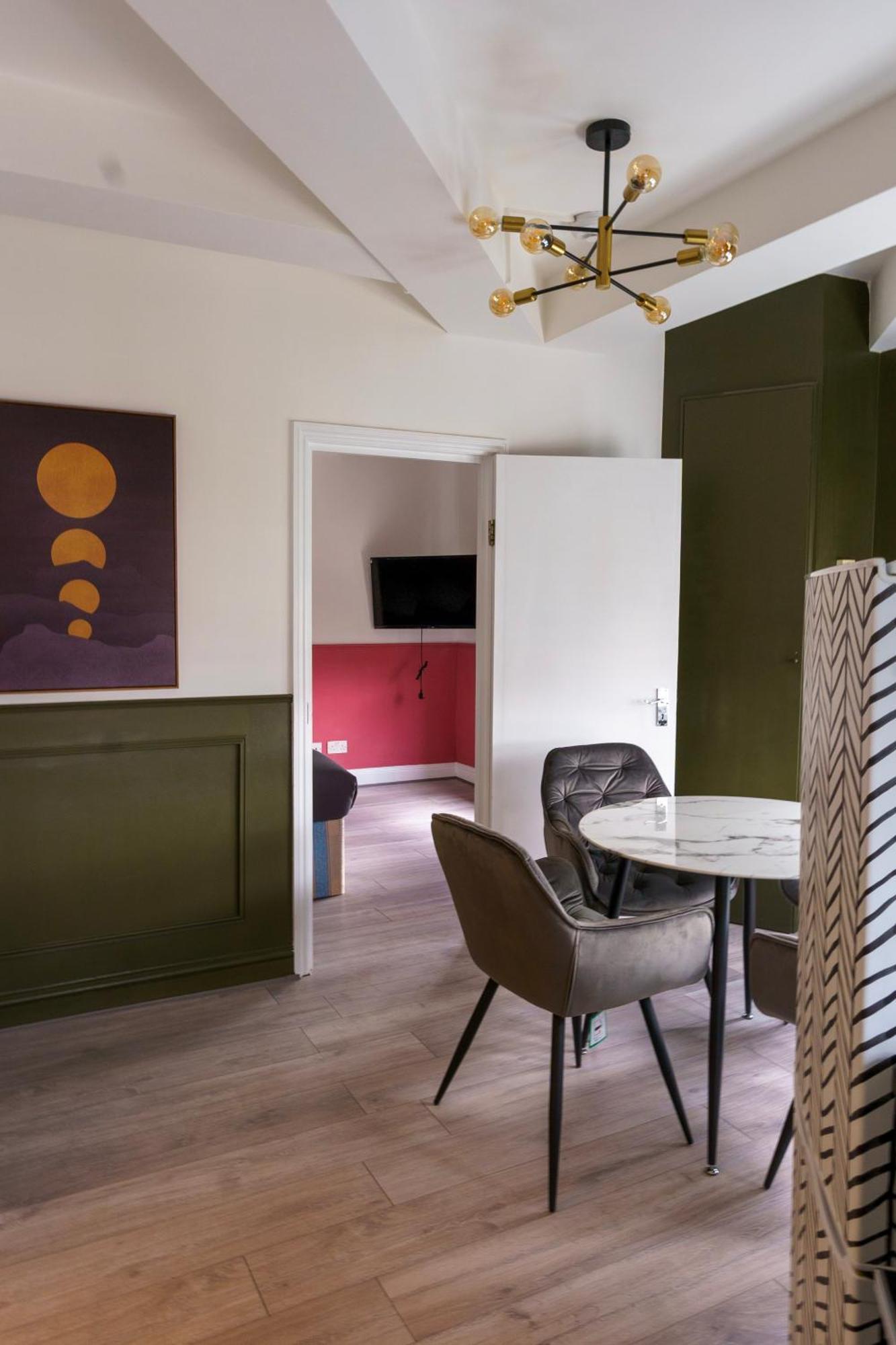 5C- Stylish Urban Retreat - Spacious 2 Bed Flat Londres Exterior foto